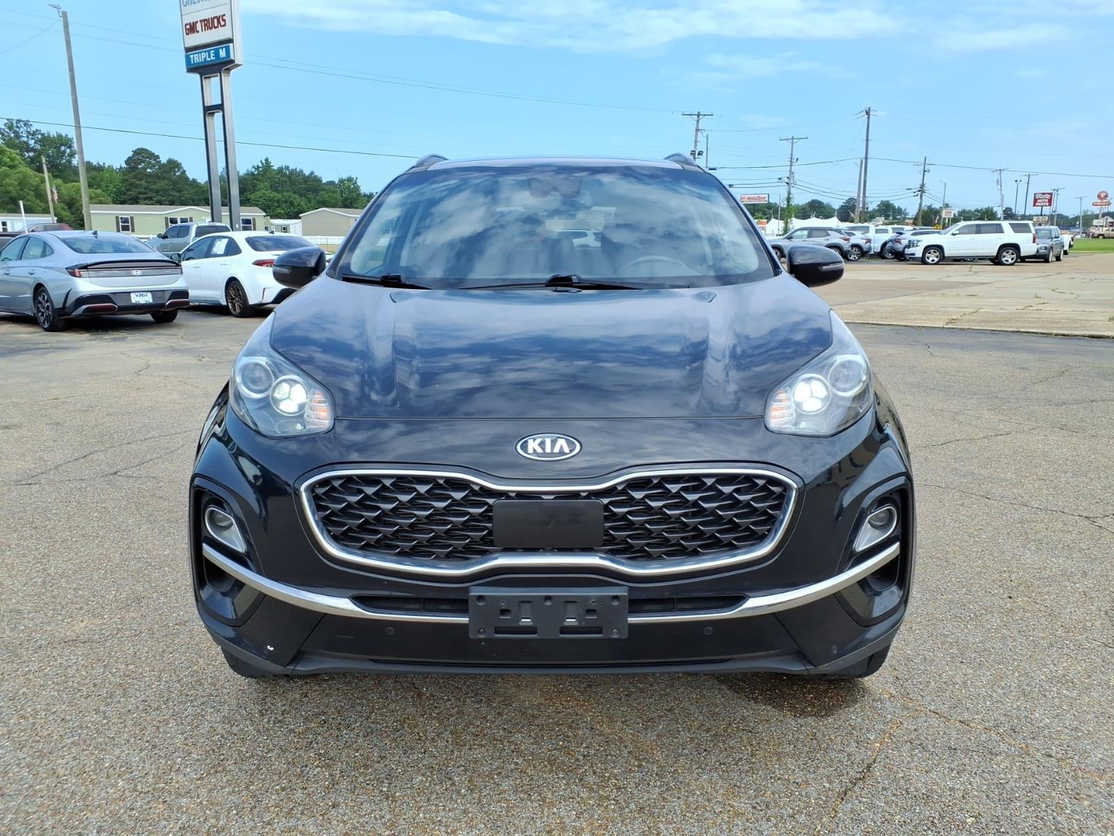 2020 Kia Sportage — side profile view