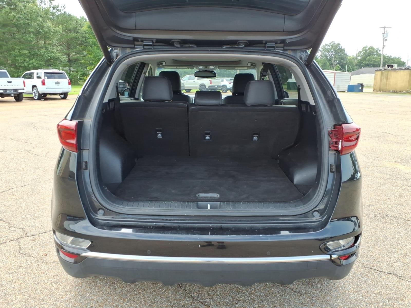 2020 Kia Sportage — detail view
